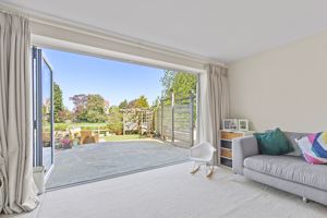 Photo 18- click for photo gallery